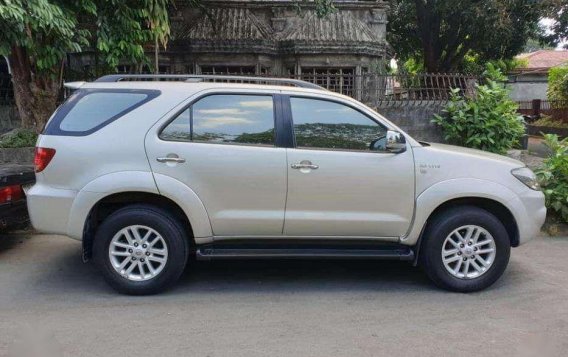 Toyota Fortuner 2007 G Automatic for sale-5