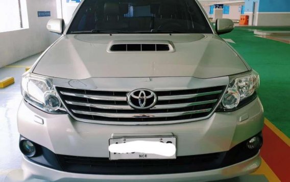 2014 Toyota Fortuner V Diesel Automatic -1