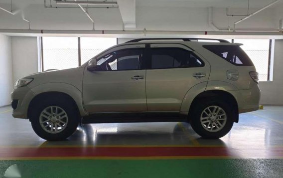 2014 Toyota Fortuner V Diesel Automatic -3
