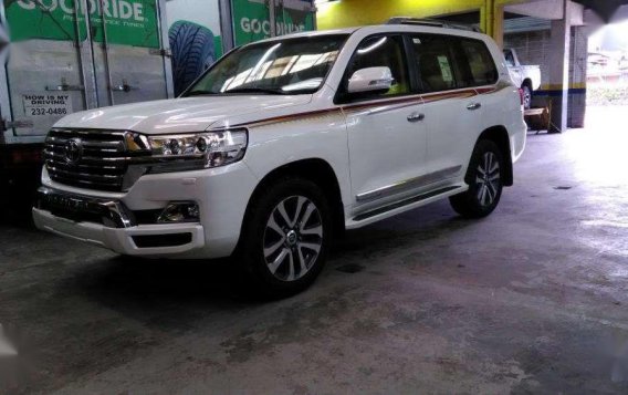 2019 Toyota Land Cruiser For sale-1