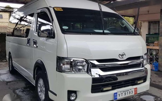 2016 model Toyota Hiace Super Grandia LXV AT Diesel