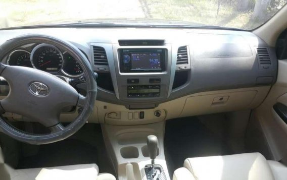Toyota Fortuner vvti gas matic 2008 for sale-8
