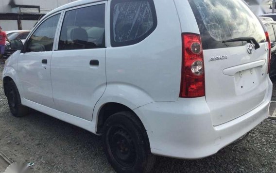 Toyota Avanza Manual Gasonline for sale -5