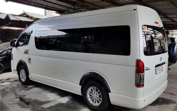 2016 model Toyota Hiace Super Grandia LXV AT Diesel-3