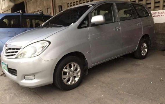 Toyota Innova 2009 for sale-3