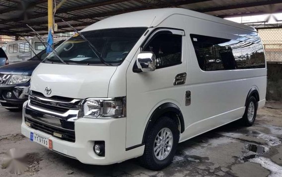 2016 model Toyota Hiace Super Grandia LXV AT Diesel-1