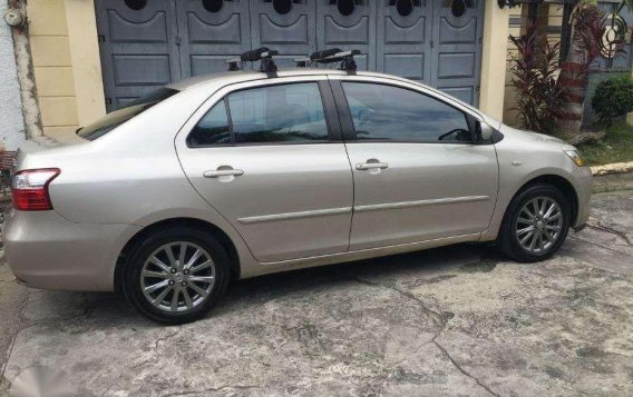 Toyota Vios 1.3E 2010 AT for sale -1