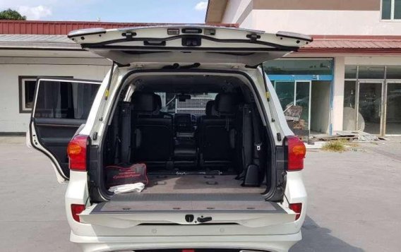 2015 Toyota Land Cruiser Local for sale -9