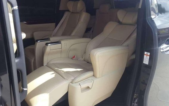 2017 Toyota Alphard V6 Automatic for sale -9