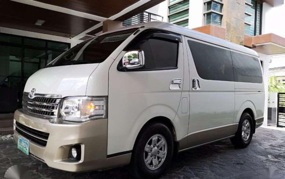 2014 Toyota Hiace Super Grandia 2T for sale 