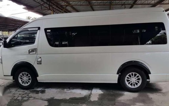 2016 model Toyota Hiace Super Grandia LXV AT Diesel-2