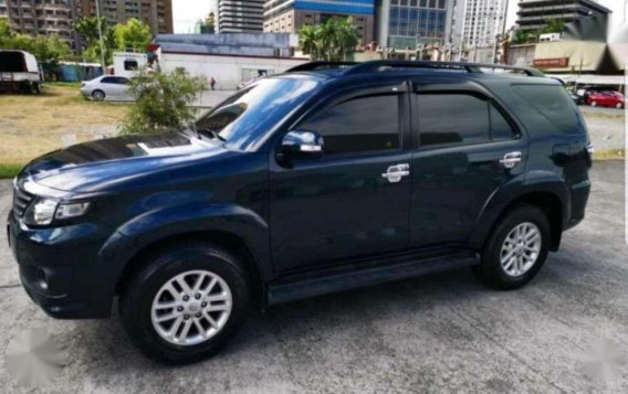 2014 Toyota Fortuner 2.7g Gas for sale 