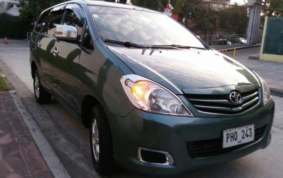 2010 Toyota Innova E Diesel Super Fresh