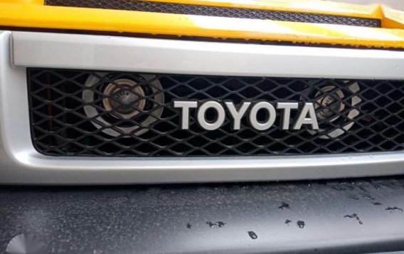 Toyota FJ Cruiser like Brand New 2014-9