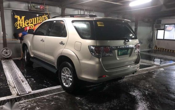 Toyota Fortuner 2013 4x2 DIESEL Automatic for sale 