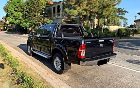2015 Toyota Hilux 4x4 Automatic Diesel for sale -6