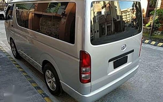 2015 Toyota Hiace Excellent Condition for sale -4