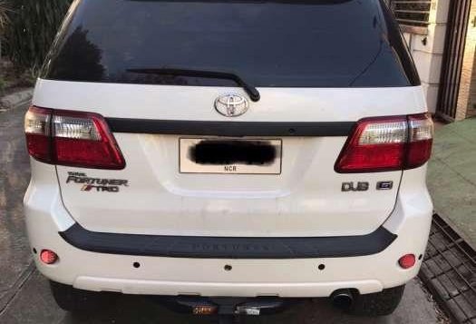 Toyota Fortuner 2010 G Automatic Diesel for sale-2