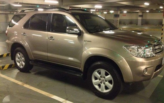 Toyota Fortuner G 2011 for sale