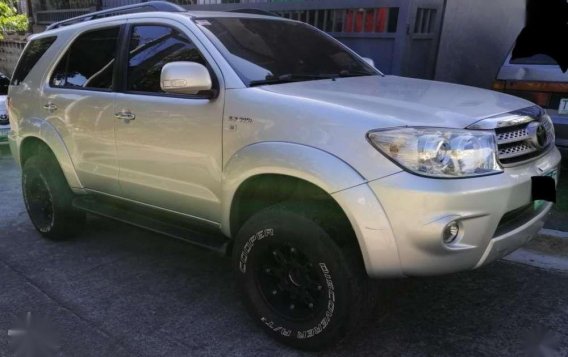 2010 Toyota Fortuner 2.7 G for sale 