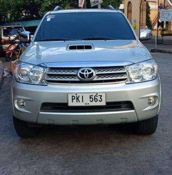 2010 Toyota Fortuner 4x4 for sale -1