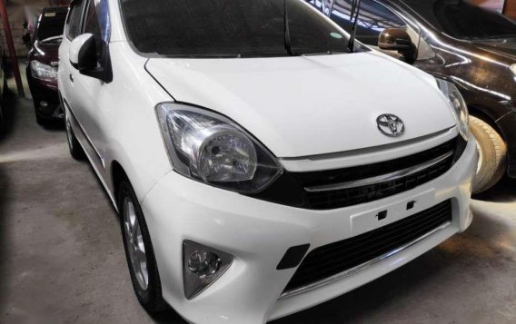 Toyota Wigo 1.0G automatic white 2016 for sale