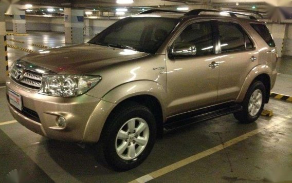 Toyota Fortuner G 2011 for sale-1