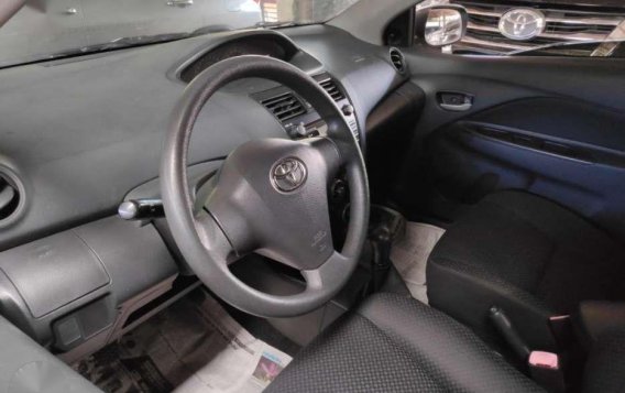Toyota Vios 1.3E manual SILVER 2010 for sale-1