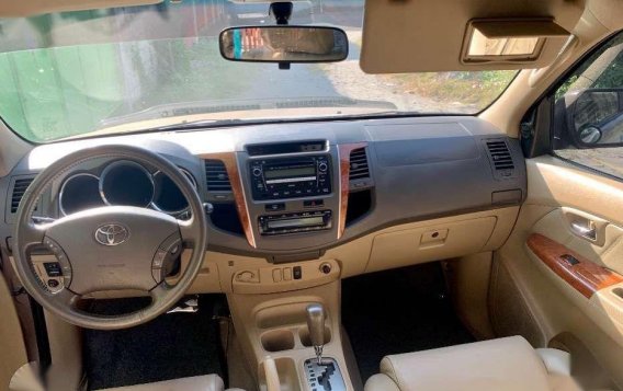 Toyota Fortuner G 2011 rush for sale-2
