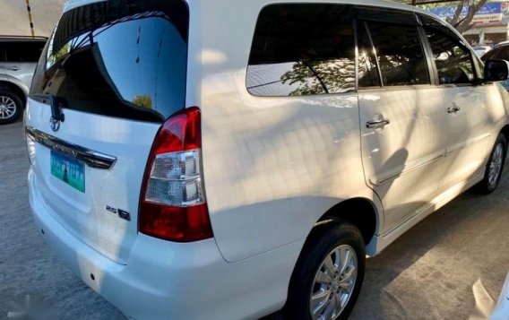 2012 Toyota Innova G Diesel Automatic for sale-3