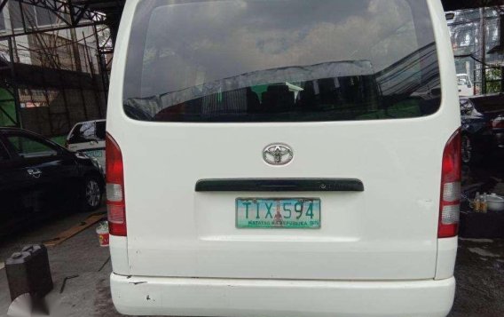 2014 Toyota Hiace Commuter MT Dsl-5