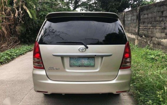 2010 Toyota Innova E Automatic Diesel-2