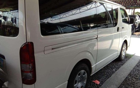 2014 Toyota Hiace Commuter for sale-3