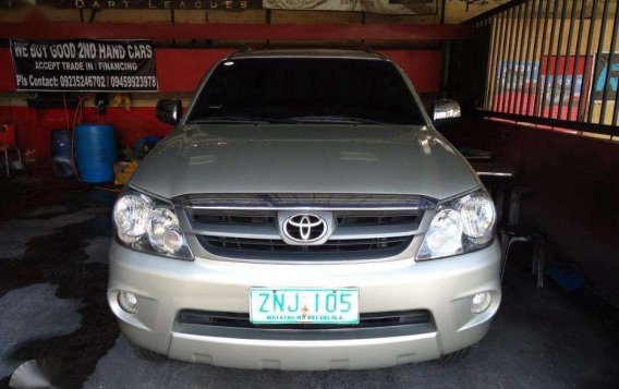 2008 Toyota Fortuner G Diesel Automatic-3
