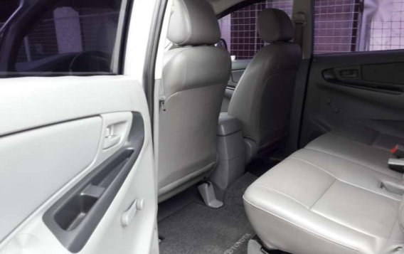 Toyota Innova 2012 for sale-5