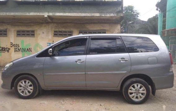 Toyota Innova V 2009 for sale-2