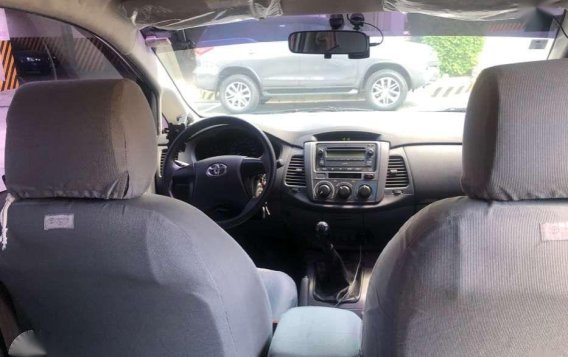 Toyota Innova J Diesel MT 2013 for sale-4