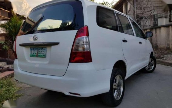 Toyota Innova 2011 for sale-9