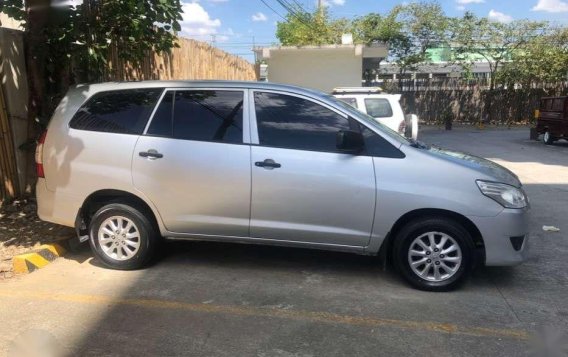 Toyota Innova J Diesel MT 2013 for sale-2