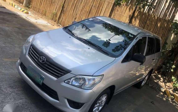 Toyota Innova J Diesel MT 2013 for sale-4