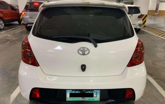 TOYOTA YARIS 2009 FOR SALE-1