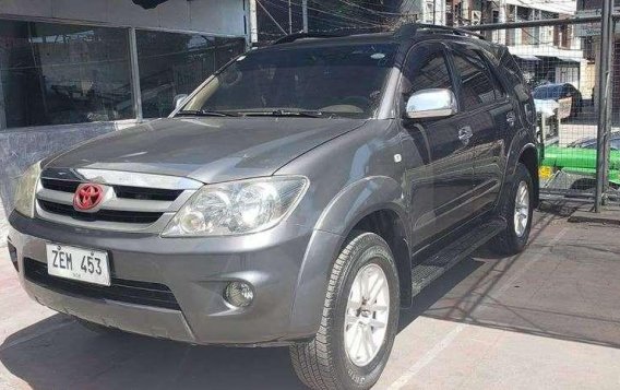 Toyota Fortuner G 2006 Gas Automatic for sale-6
