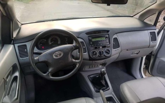 Toyota Innova 2011 for sale-5