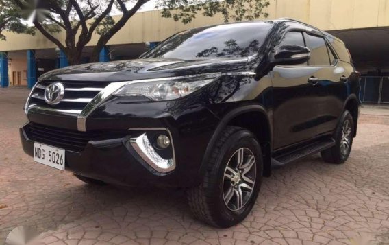 Toyota Fortuner 2017 G AT Ride and Roll for sale-2