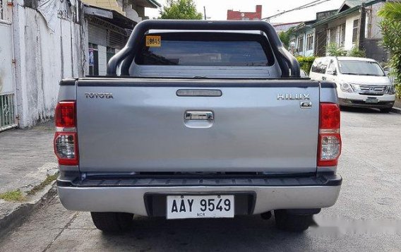 Toyota Hilux 2014 for sale-4