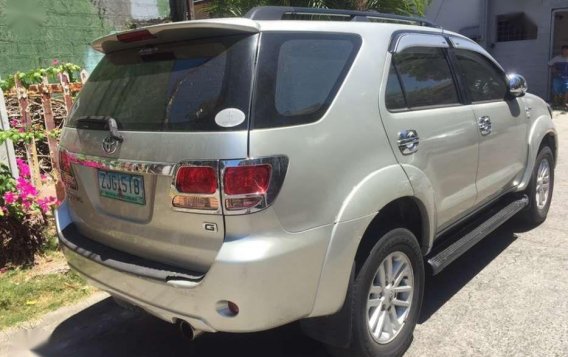 Toyota Fortuner G 2007 for sale-4