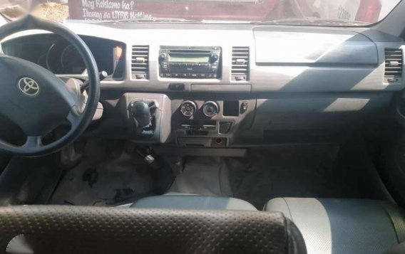 2012 Toyota Hiace commuter for sale -6
