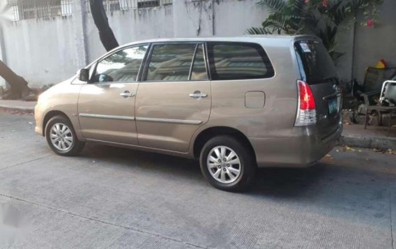 Toyota Innova g 2010 for sale-1