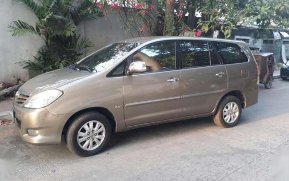 Toyota Innova g 2010 for sale-2