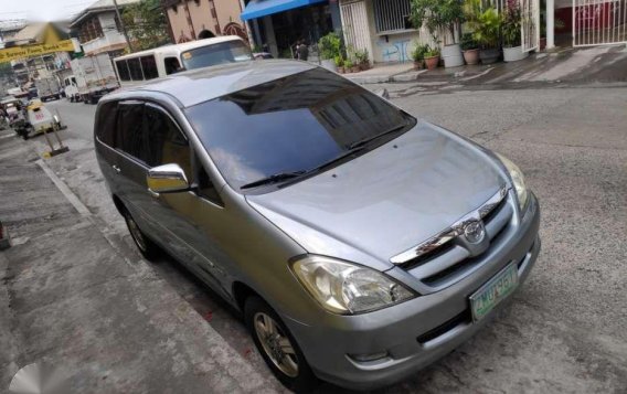 Toyota Innova V 2008 for sale-1